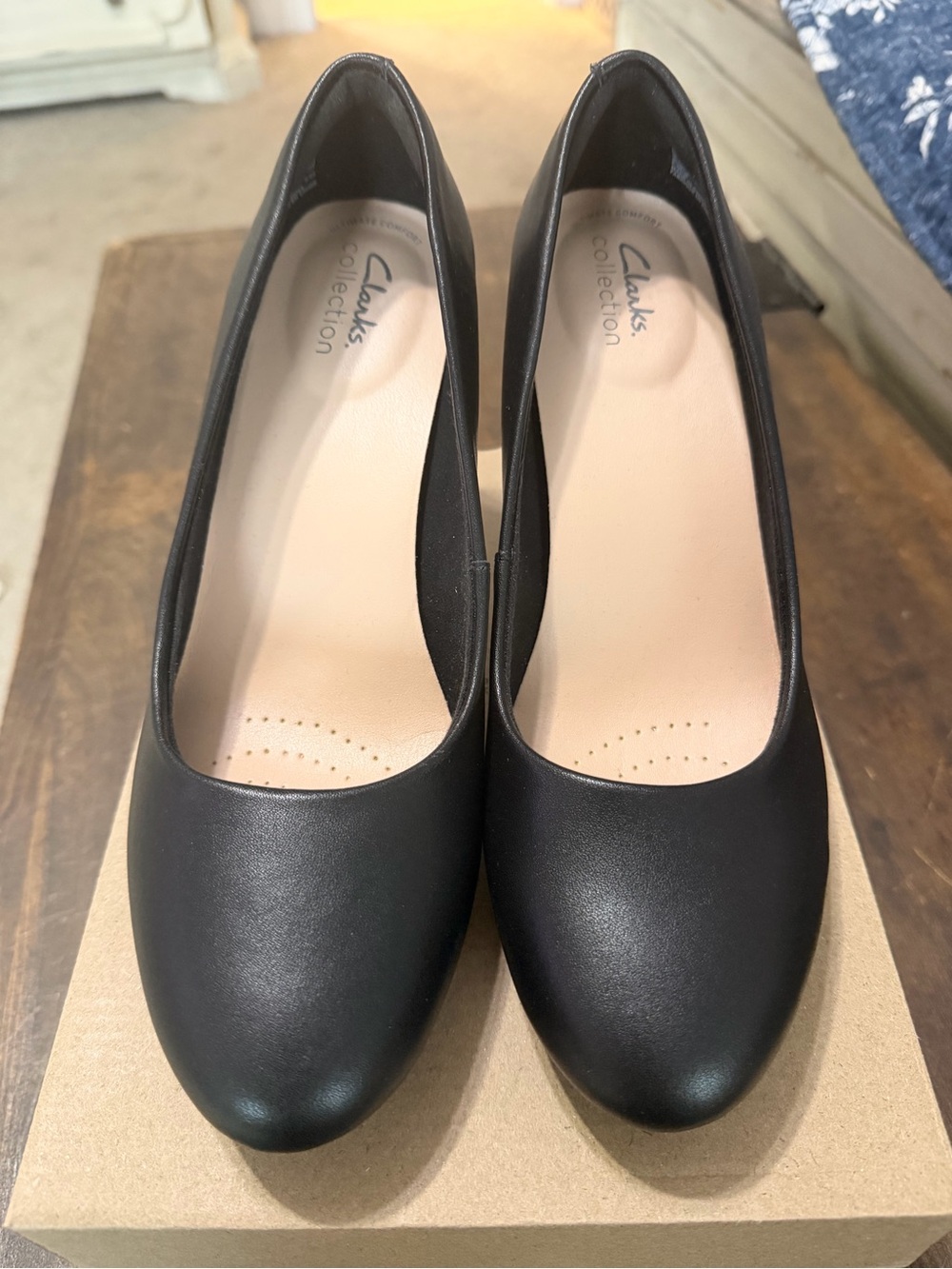 Clarks Collection Black Women's Classic Pump-NIB